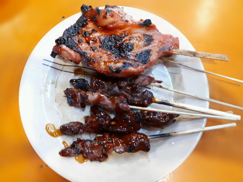A chicken and liver barbecue in Larsian Cebu