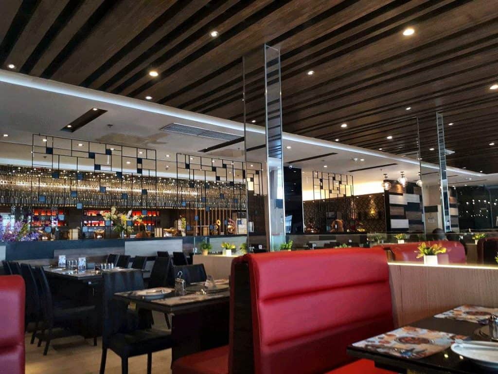 Inside view of Yakimix