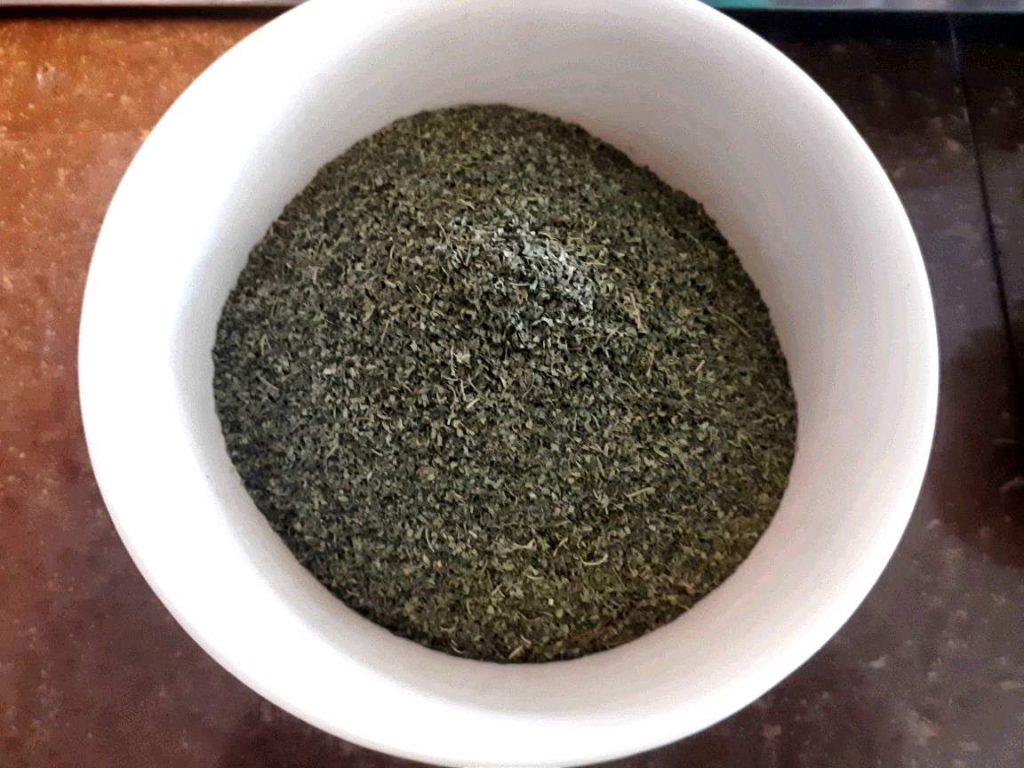 A Molokhia powder 