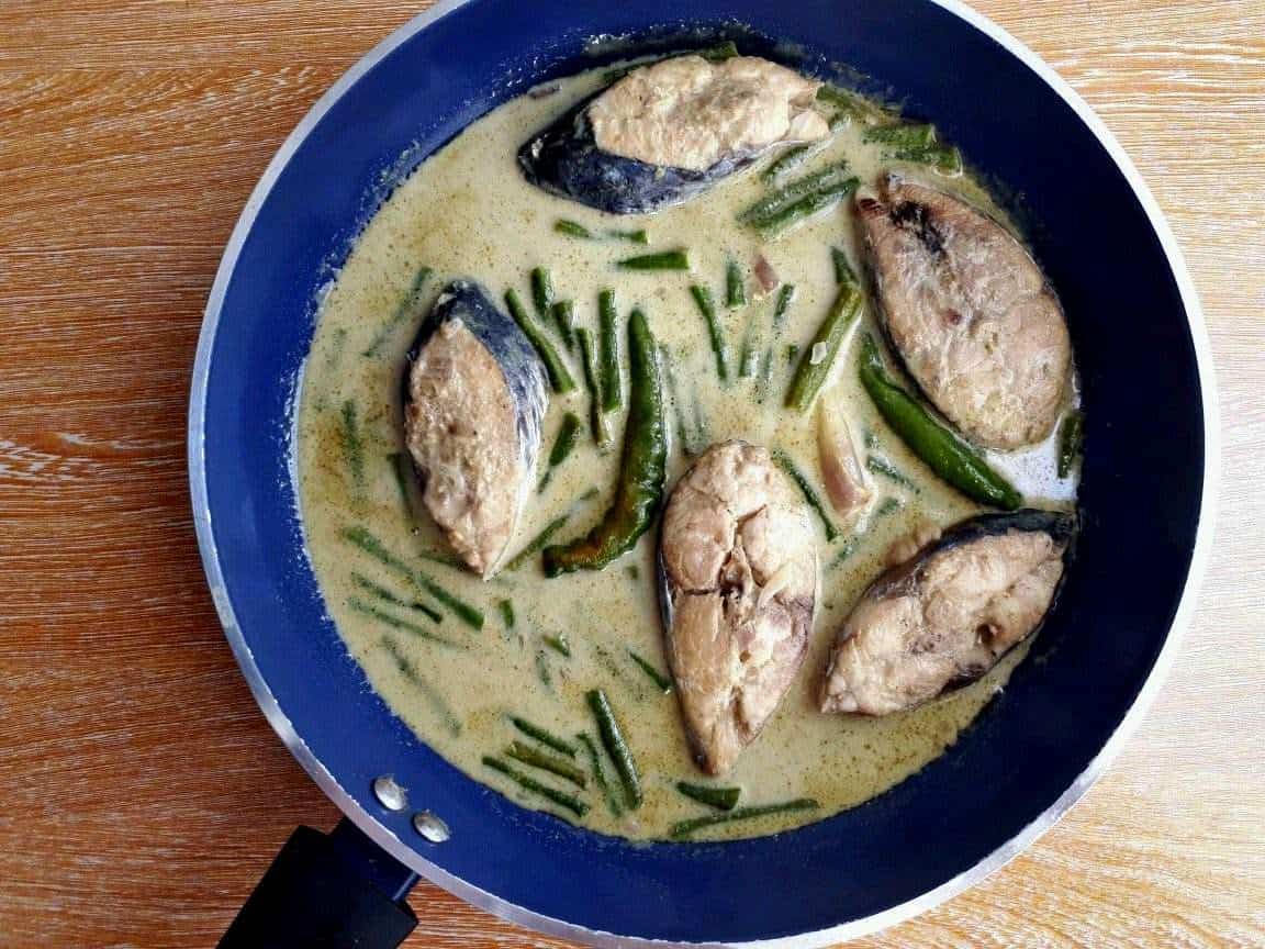 Green curry hot sale fish recipe