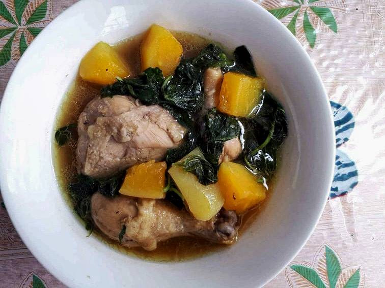 Chicken Papaya Soup (Tinolang Manok)