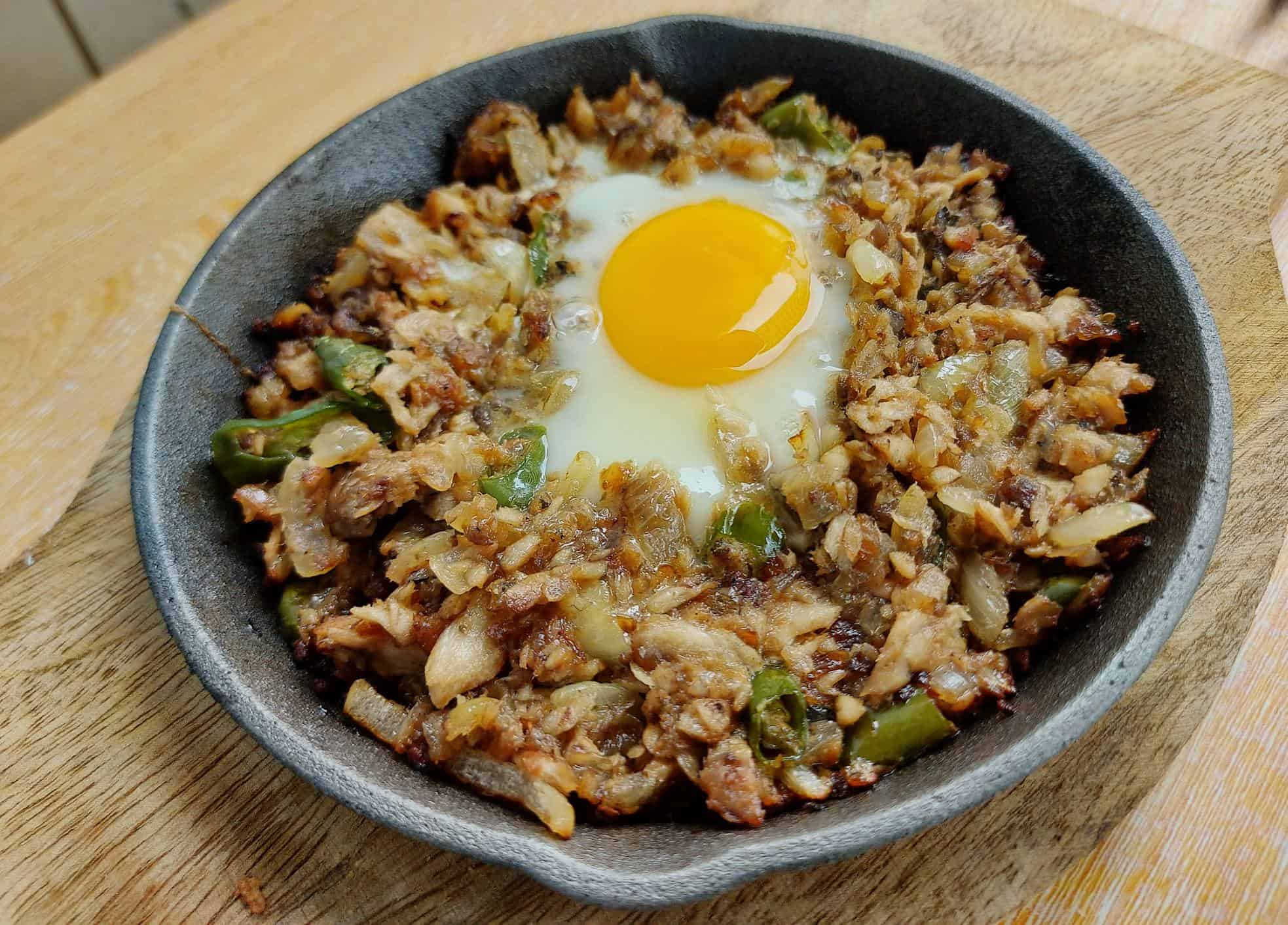 sisig with egg